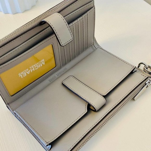 Michael Kors Double Zip Wallet With Wristlet bright white - Picture 3 of 6